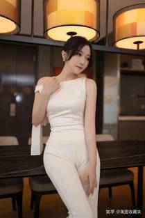 演员